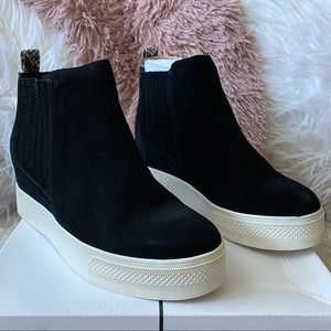Dolce Vita Wilson Suede Wedge Sneaker NWB Size 6